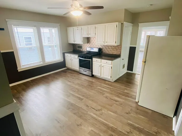 4 Holland Rd #3 — Photo 2