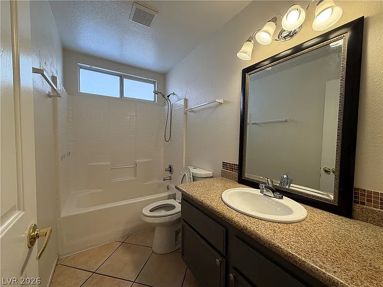 1717 Council Bluff Ln — Photo 20