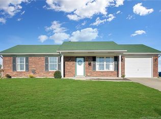 3907 Cobblestone Dr, Jeffersonville, IN 47130