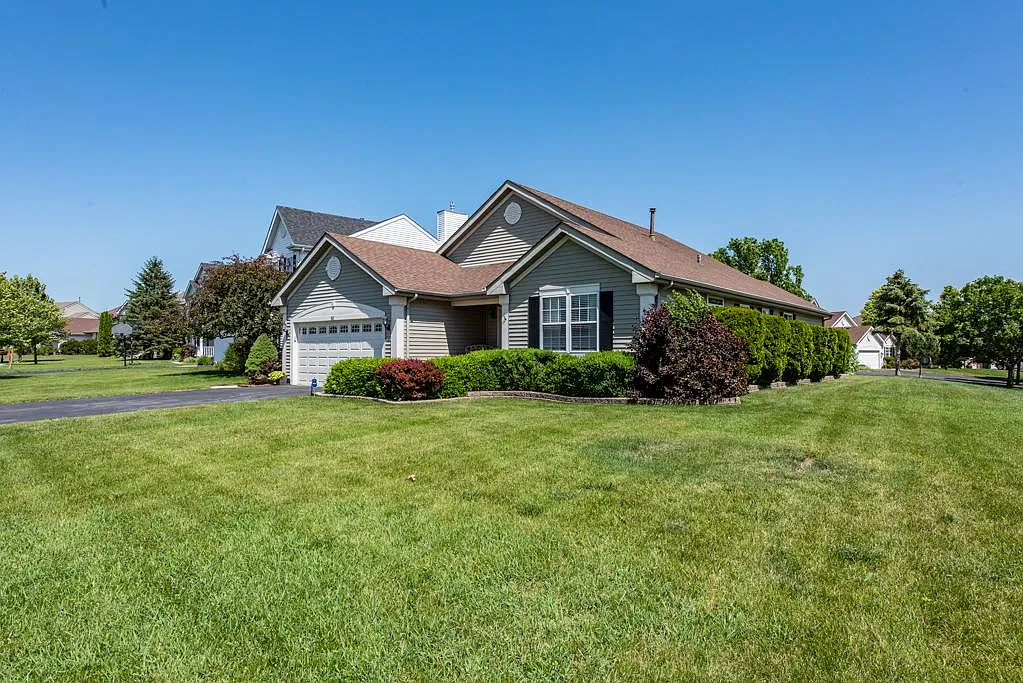 51 Old Farm Ct photo 1