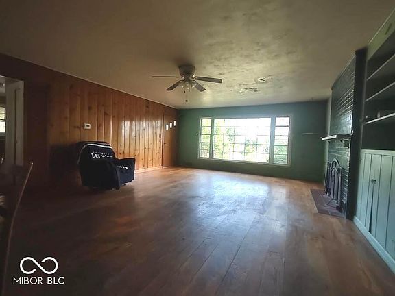 5th image of 120 Longwood Ave