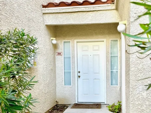 6801 San Ricardo Ave Unit 204, Las Vegas, NV 89146