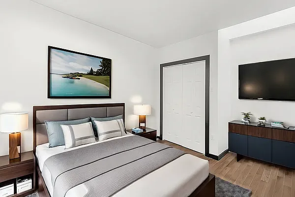 Rented by Compass | media 14