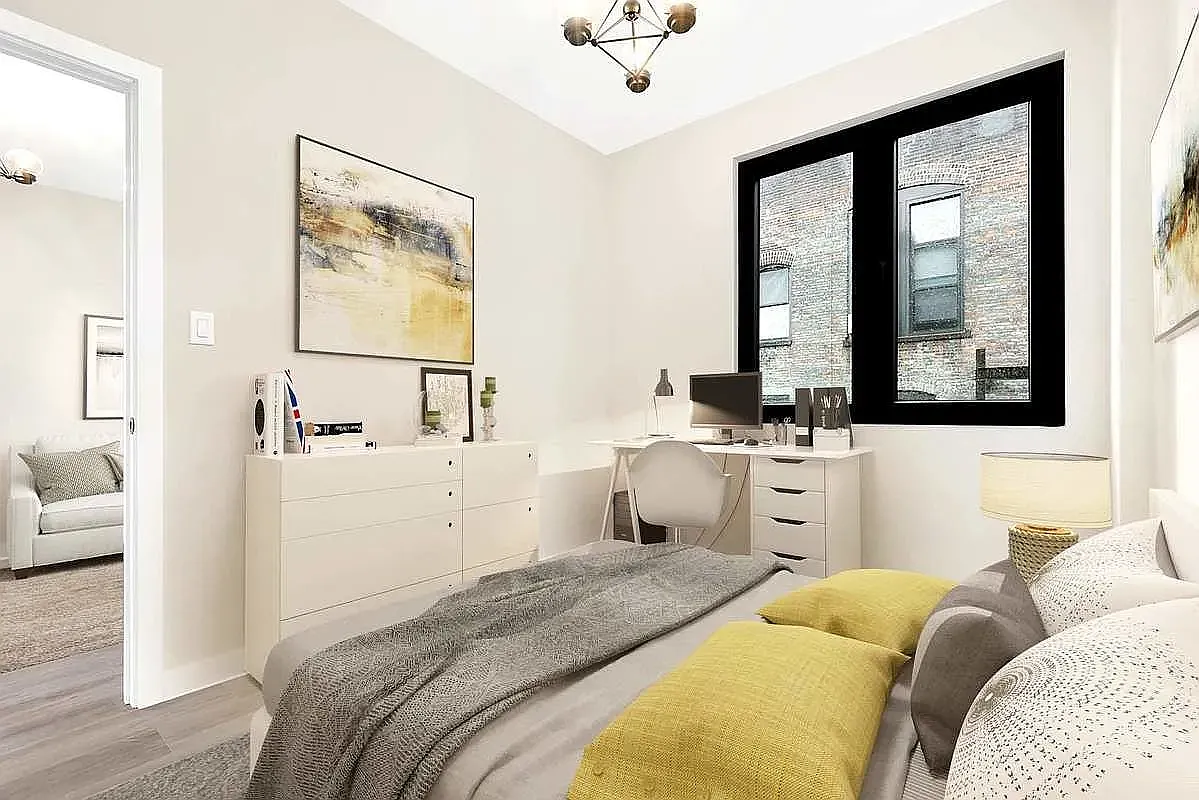 221 East 105th Street — Photo 4