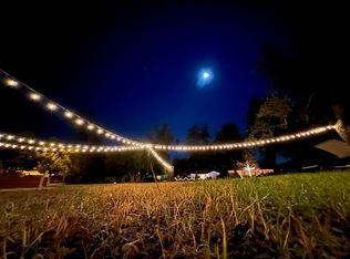 305 S Ventura St, Ojai, CA 93023