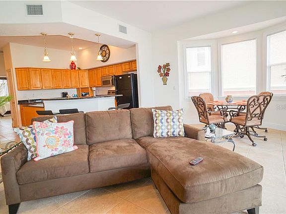 5th image of 130 Brightwater Dr APT 1