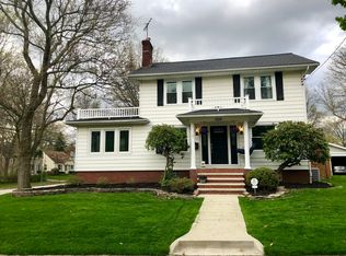 1039 Falls Ave, Cuyahoga Falls, OH 44221
