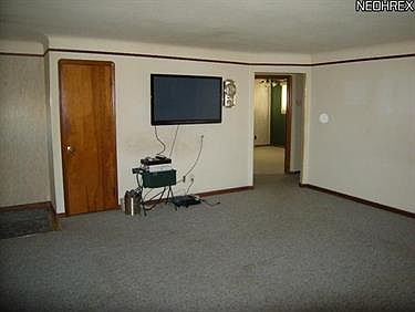 2nd image of 5911 Haverhill Ave