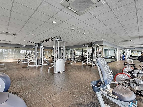 3rd image of 4485 Skyline Dr #3506