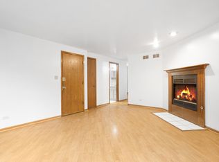1019 S Oakley Blvd #1, Chicago, IL 60612