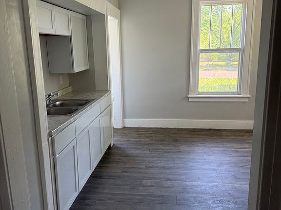5th image of 3004 W Meidroth St