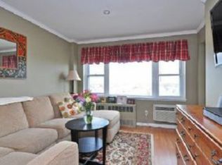 740 E Broadway APT 4K, Long Beach, NY 11561