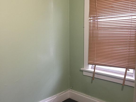 2nd image of 354 Minnesota Ave
