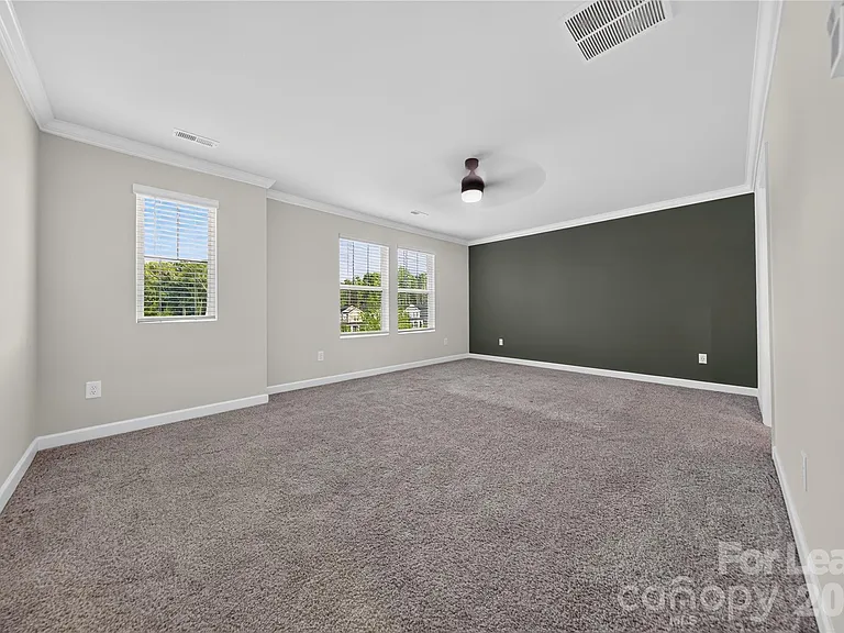 13222 Kenworth Rd — Photo 16