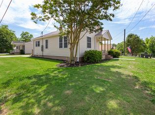 1000 Overbrook Dr, Seneca, SC 29678