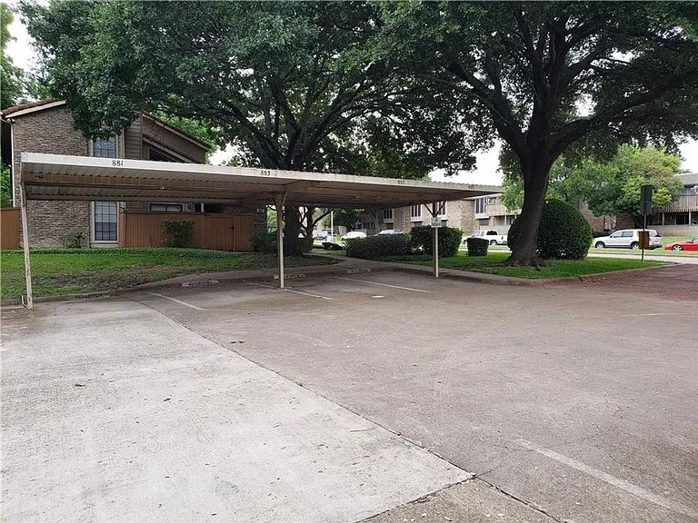 883 Waterfall Way — Photo 3