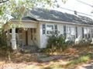 300 N Main St, Clinton, MO 64735