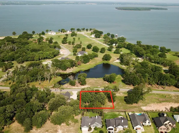 711 Clubview Dr, Kemp, TX 75143