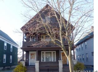 1115 Fairfax Pl, Utica, NY 13502