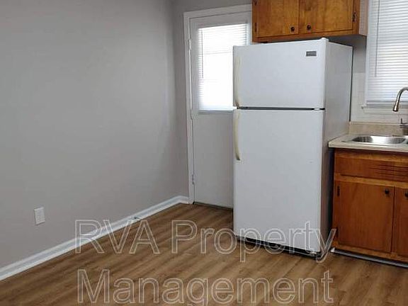 4th image of 5330 Jovern Dr Unit 5330