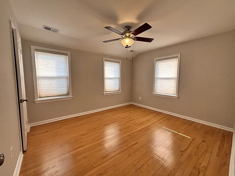 2705 Fort Dr — Photo 12