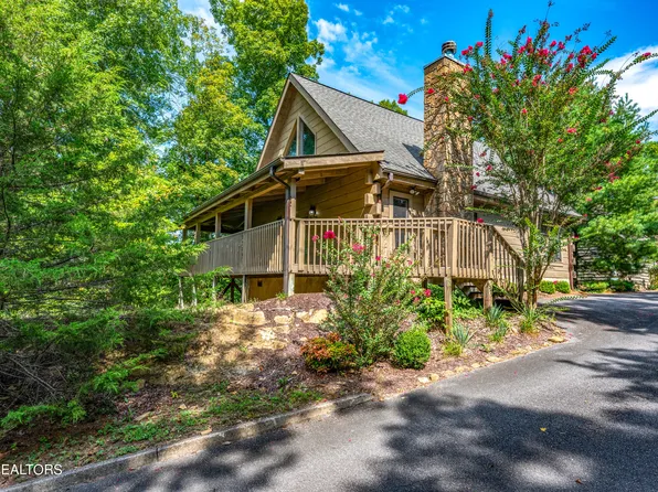 2119 Wingspan Dr, Sevierville, TN 37876