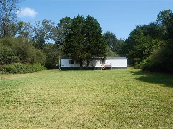 6175 Leigh Ln, Gainesville, GA 30506