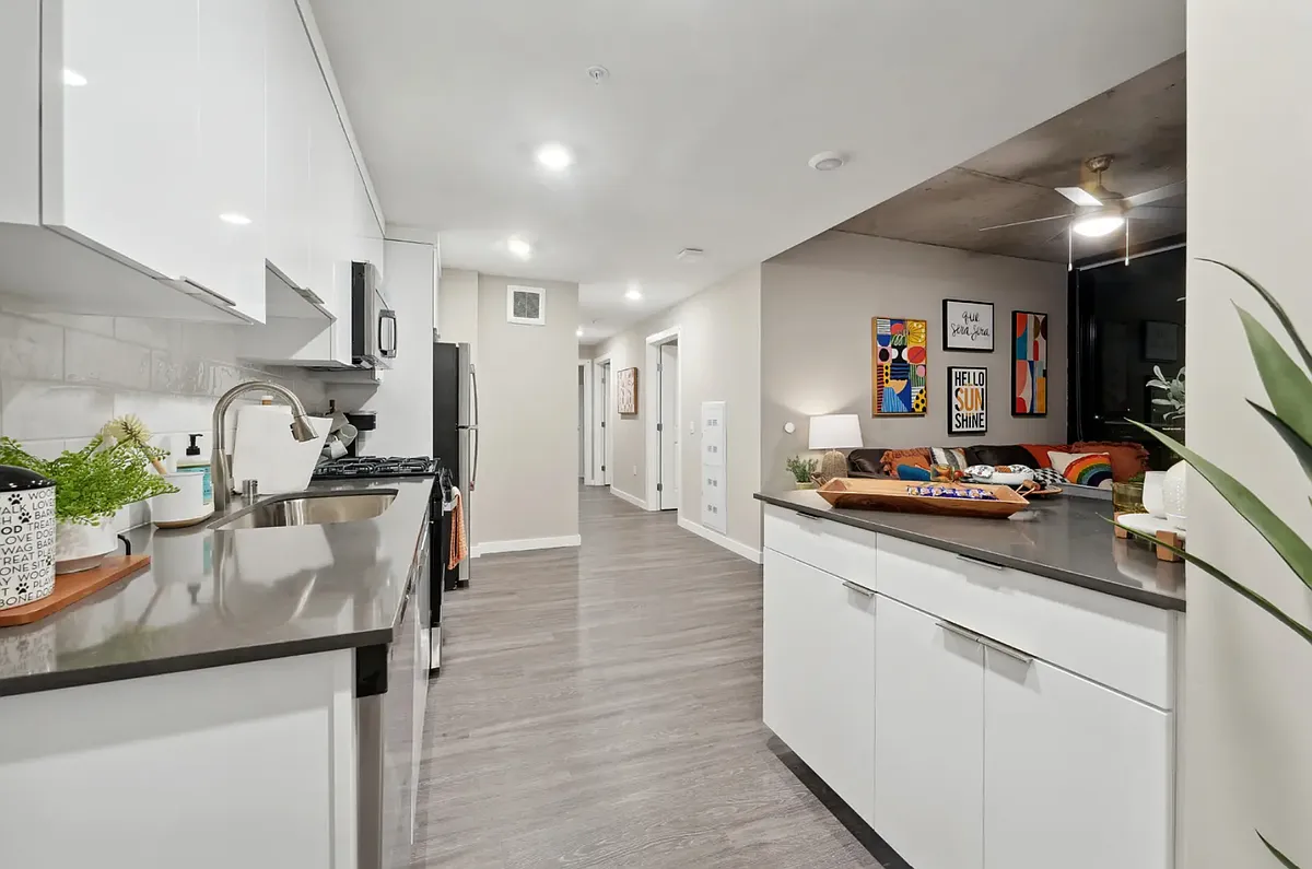Building Photo - 4221 12th Ave NE #2131