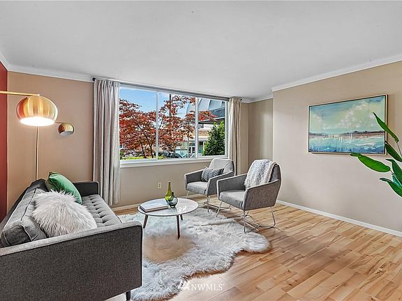 5th image of 2350 10th Ave E APT 104
