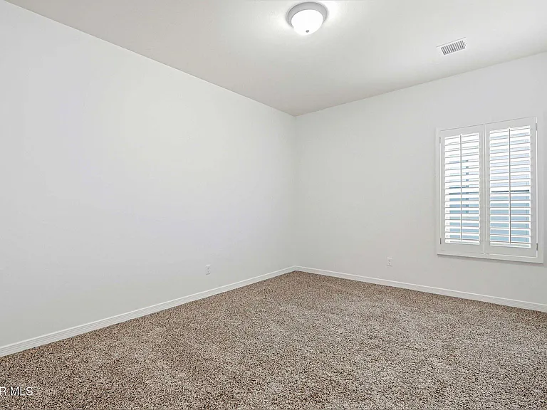 13106 Kington Ave — Photo 17