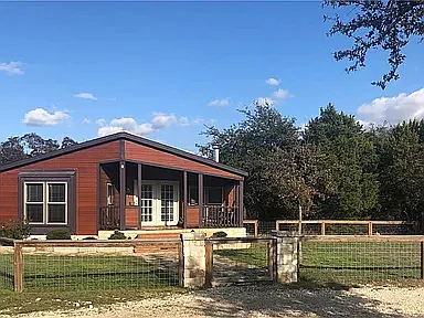 Building Photo - 631 County Road 270