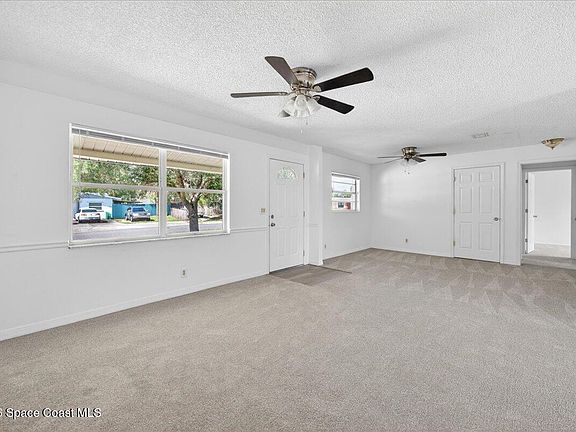 4th image of 2804 Kenyon Ave
