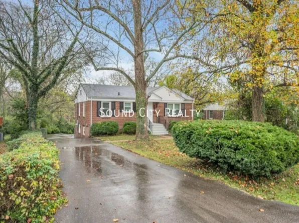 2820 Saint Edwards Dr, Nashville, TN 37211
