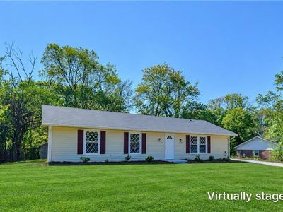 1674 Village Pl, Winston Salem, NC, 27127
