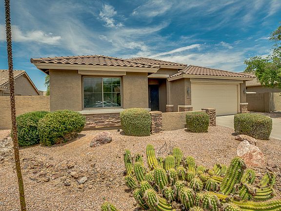 2nd image of 2118 E Glacier Pl