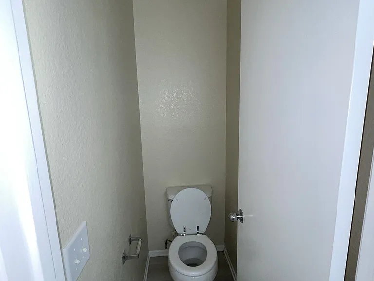 1312 Lilac Ridge Dr — Photo 7