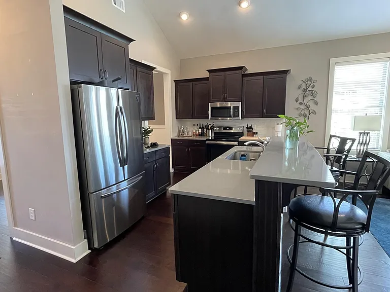 111 Barnyard Way — Photo 4