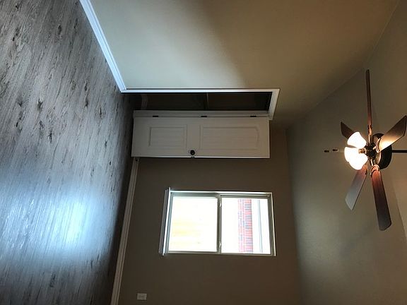 5th image of 4306 Hunters Place Dr #B