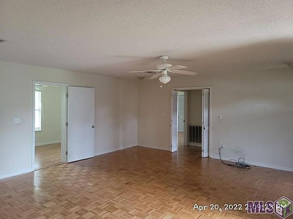 4th image of 1022 N Janice St