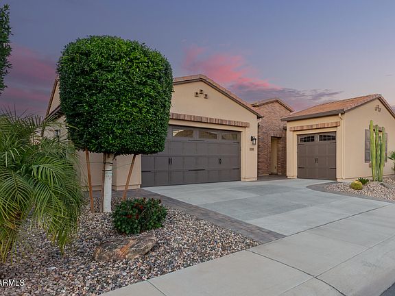 2nd image of 174 E ATACAMA Lane