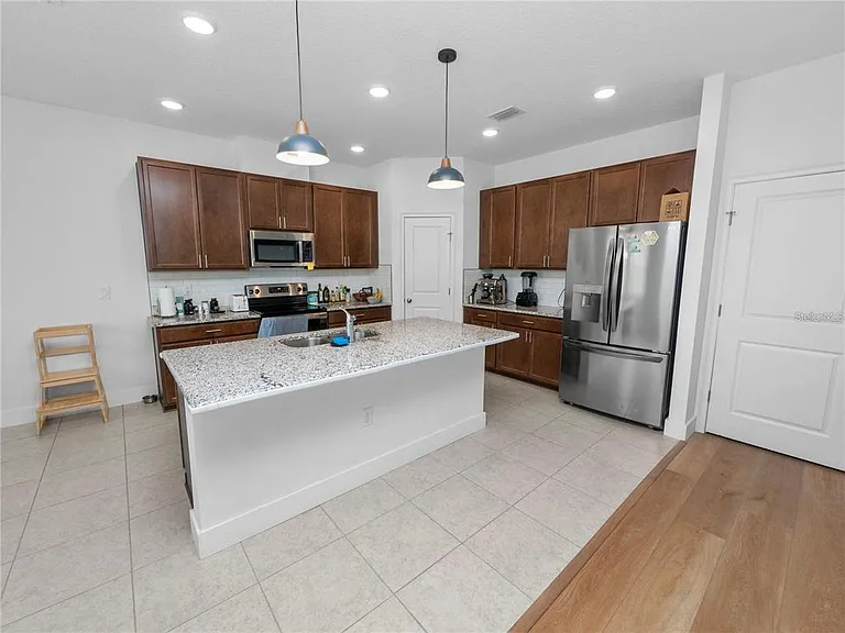 6564 Great Bear Dr — Photo 10