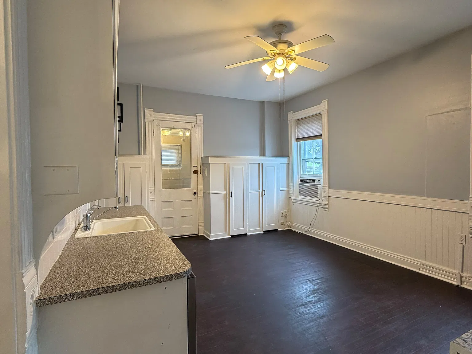 1 bed, 800 sqft, $1,200 — Photo 3