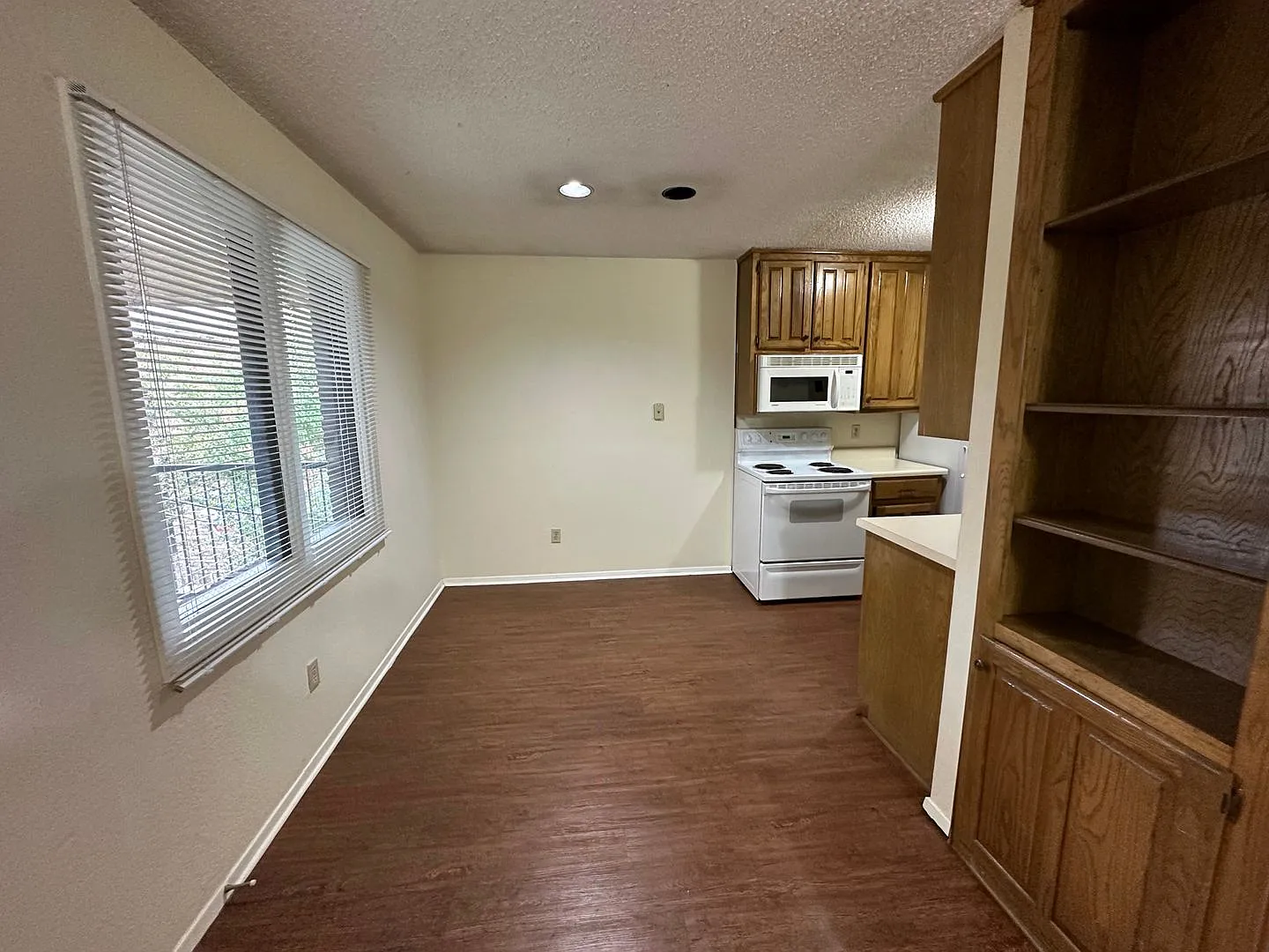 1421 S. 12th St #209 — Photo 4