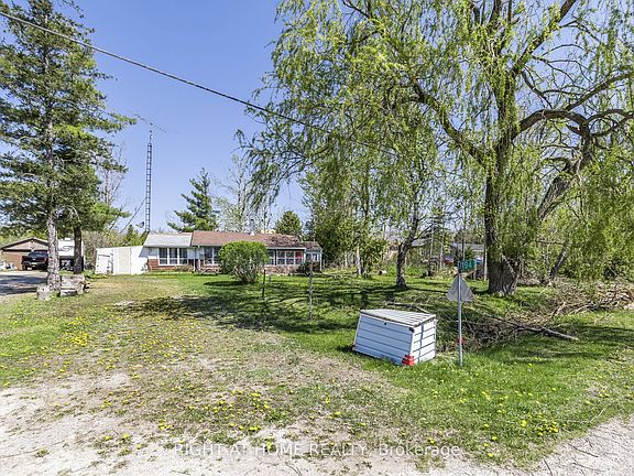 4th image of 194 McGuire Beach Rd