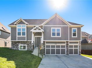 9119 N Bellefontaine Ave, Kansas City, MO 64156