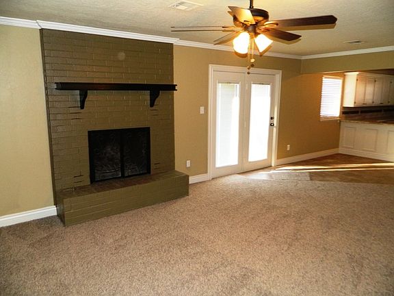5th image of 804 NW 41st St