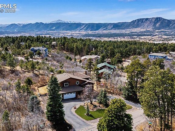 4th image of 1375 Blueberry Hills Rd