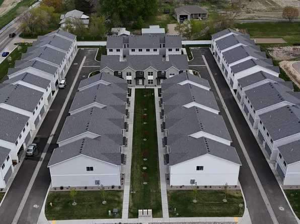 5530 Trueman St Unit D, Chubbuck, ID 83202