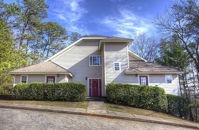 1st image of 153 International Village Dr