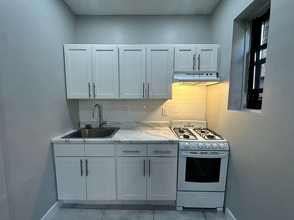 5th image of 83-85 Halsted St APT 205